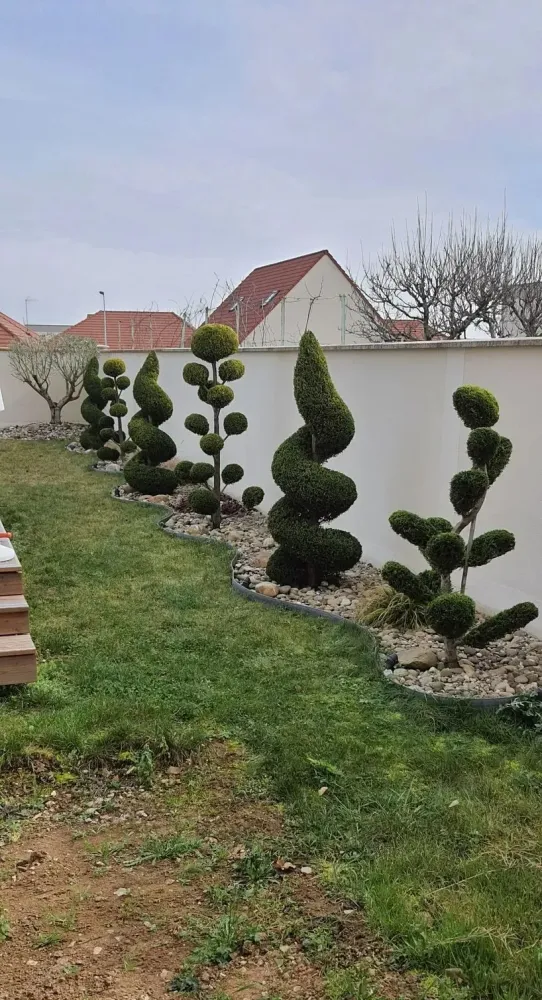 Boucherat Julien  (43)