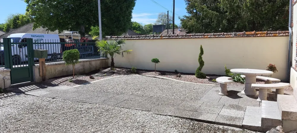 Boucherat Julien  (54)
